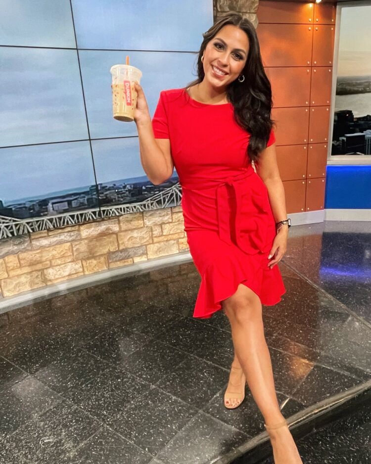 olivia dobson feet 4