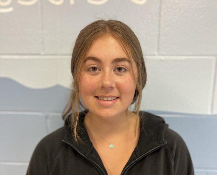 olivia duffin feet 6