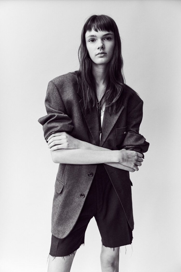 olivia eigenberger feet 6