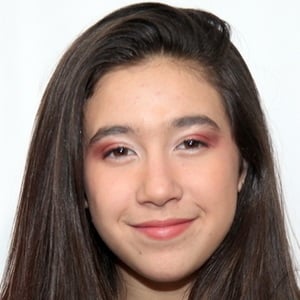 olivia esparra feet 4