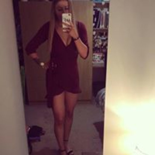 olivia freeman feet 5