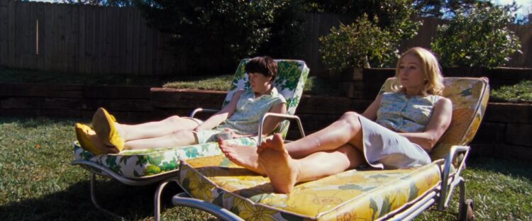 olivia hamilton feet 2