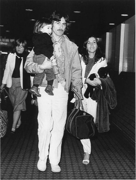 olivia harrison feet 6