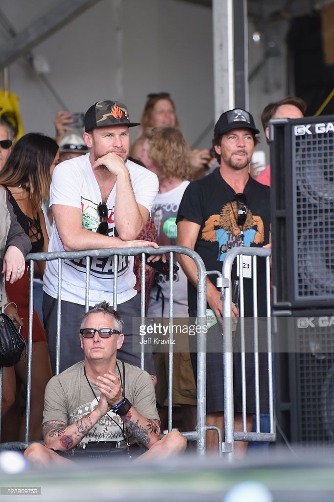 olivia james vedder feet 6