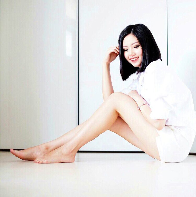 olivia lazuardy feet 1