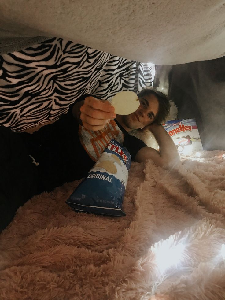 olivia messler feet 3