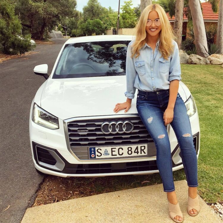 olivia molly rogers feet 2