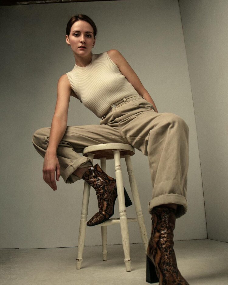 olivia morris feet 6