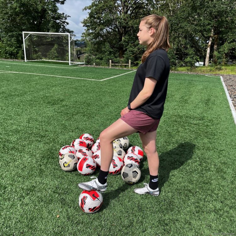 olivia moultrie feet 2