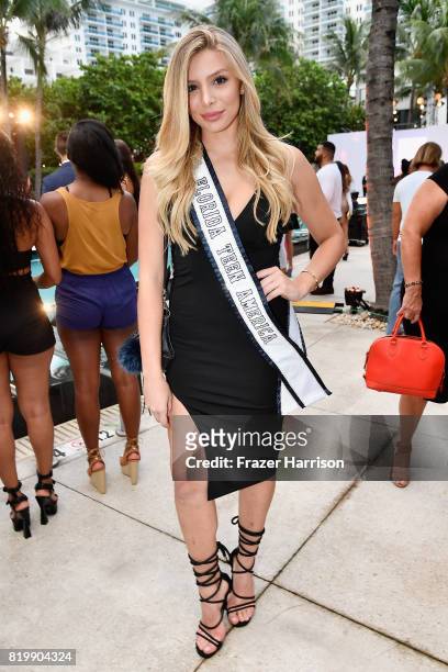 olivia occhigrossi feet 1