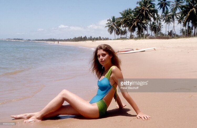 olivia pascale feet 4