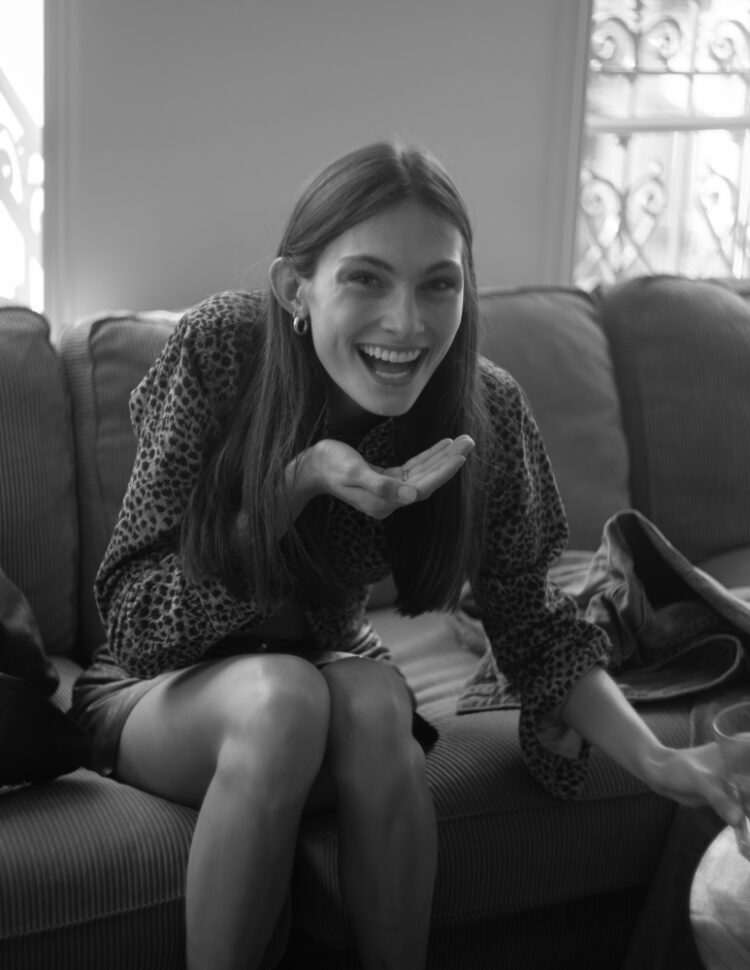 olivia peterson feet