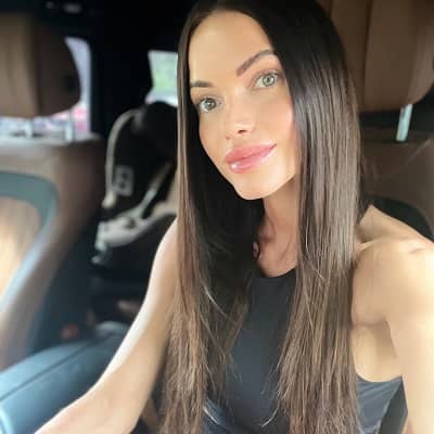 olivia pohankova feet 2