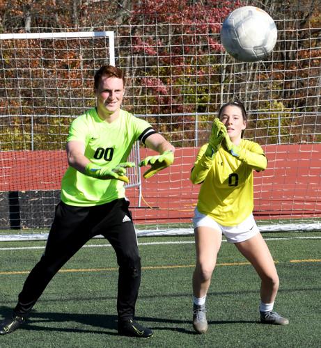 olivia salisbury feet 5