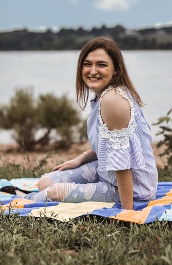 olivia salisbury feet 6