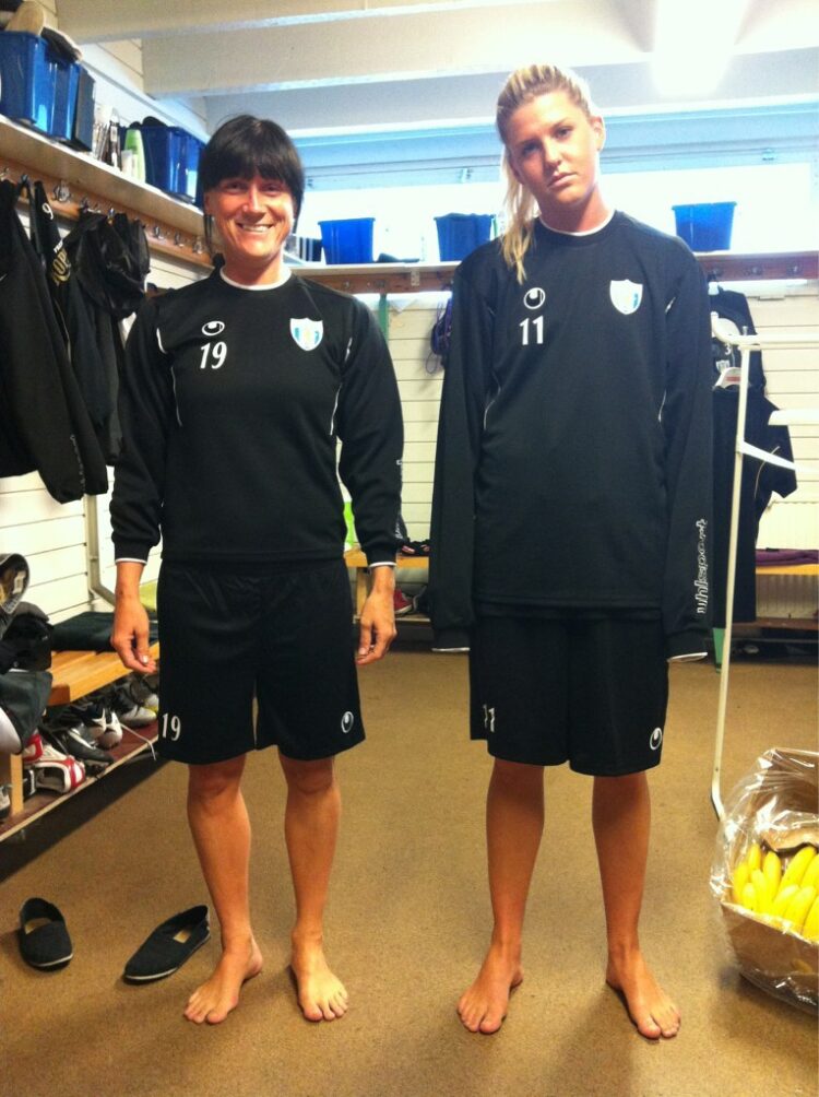 olivia schough feet 5