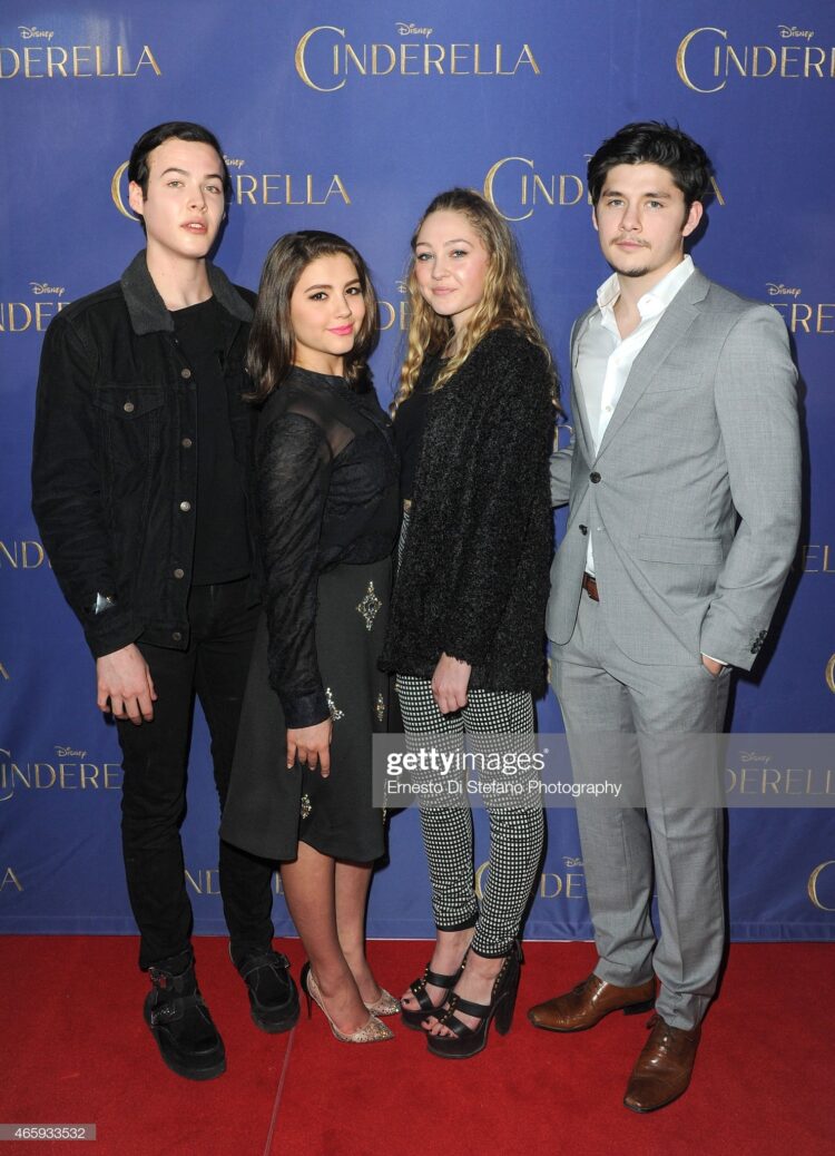 olivia scriven feet 6