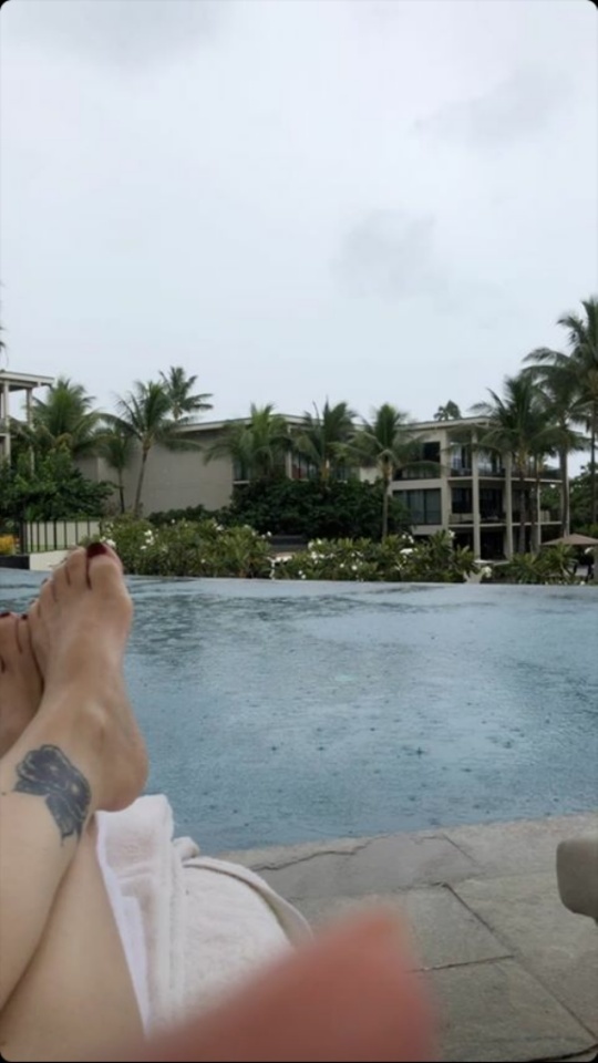 olivia silverman feet 4