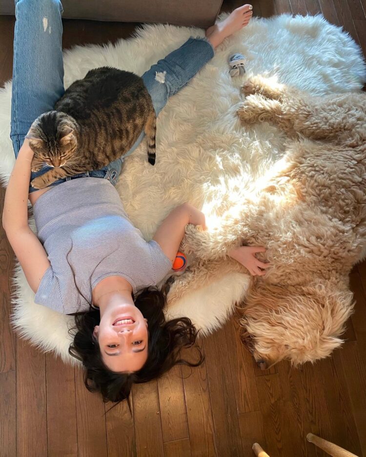 olivia steele falconer feet 1