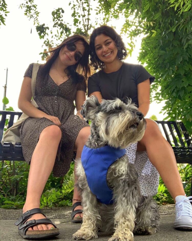 olivia steele falconer feet 4