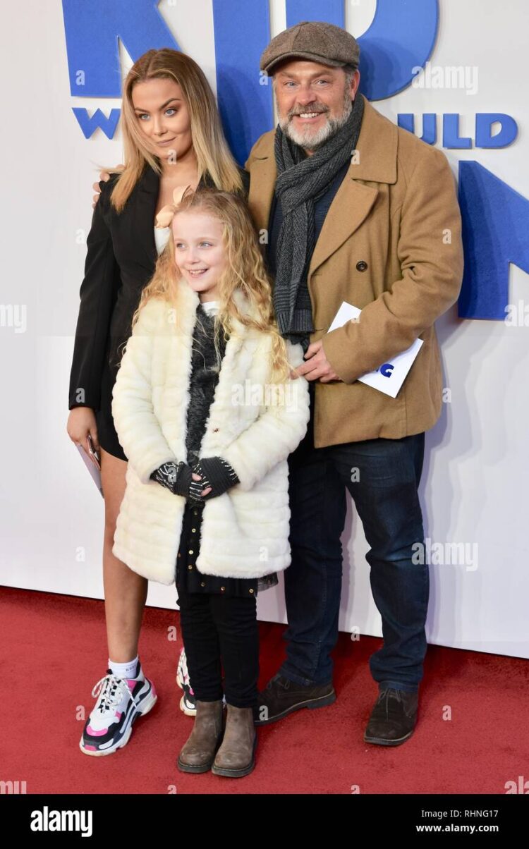 olivia thompson feet 3