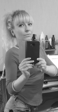 olya desyatovskaya feet 4