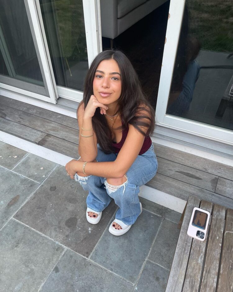 organic olivia feet 2