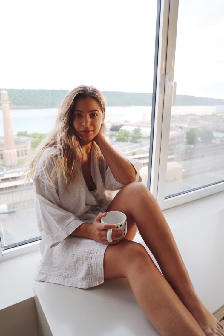 organic olivia feet 3