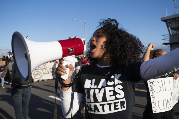oria boyd feet 3 scaled