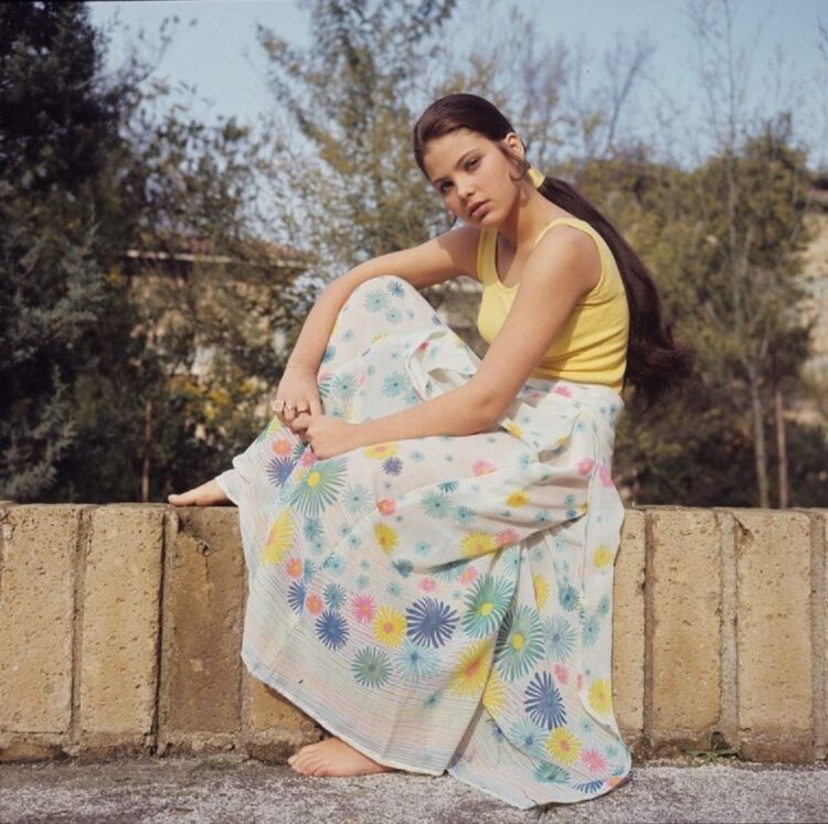 ornella muti feet 1