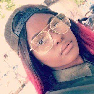 oscarine mbikulu lunzamba feet 6