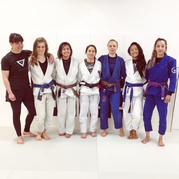 ottavia busia bourdain feet 6