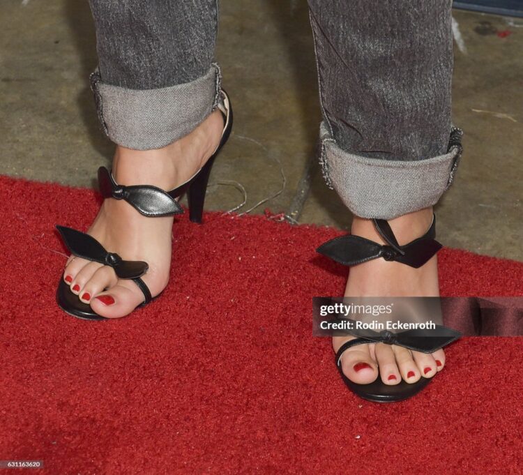 oulaya amamra feet 4