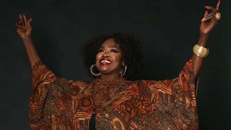 oumou sangare feet 3