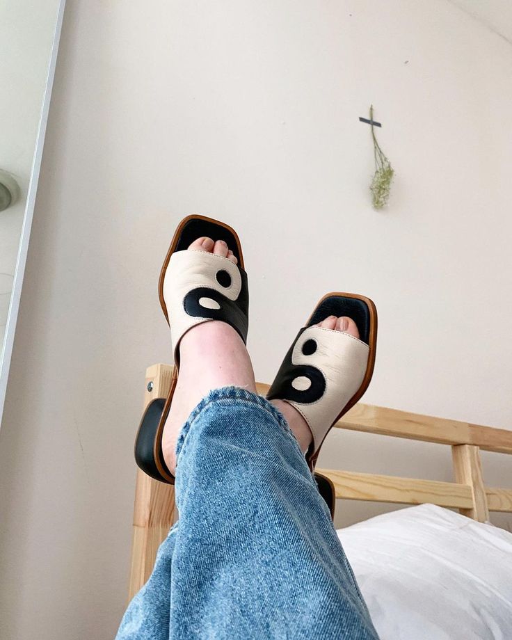 over my styled body feet 4