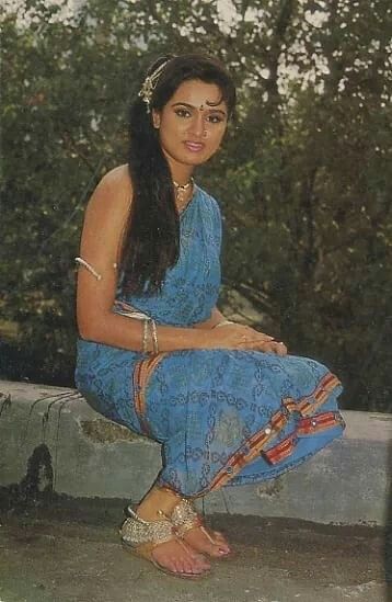 padmini kolhapure feet 1