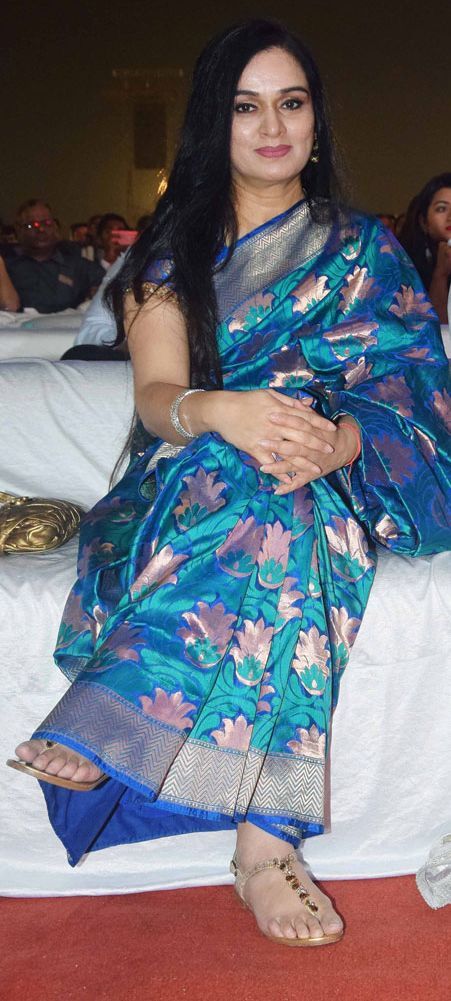 padmini kolhapure feet