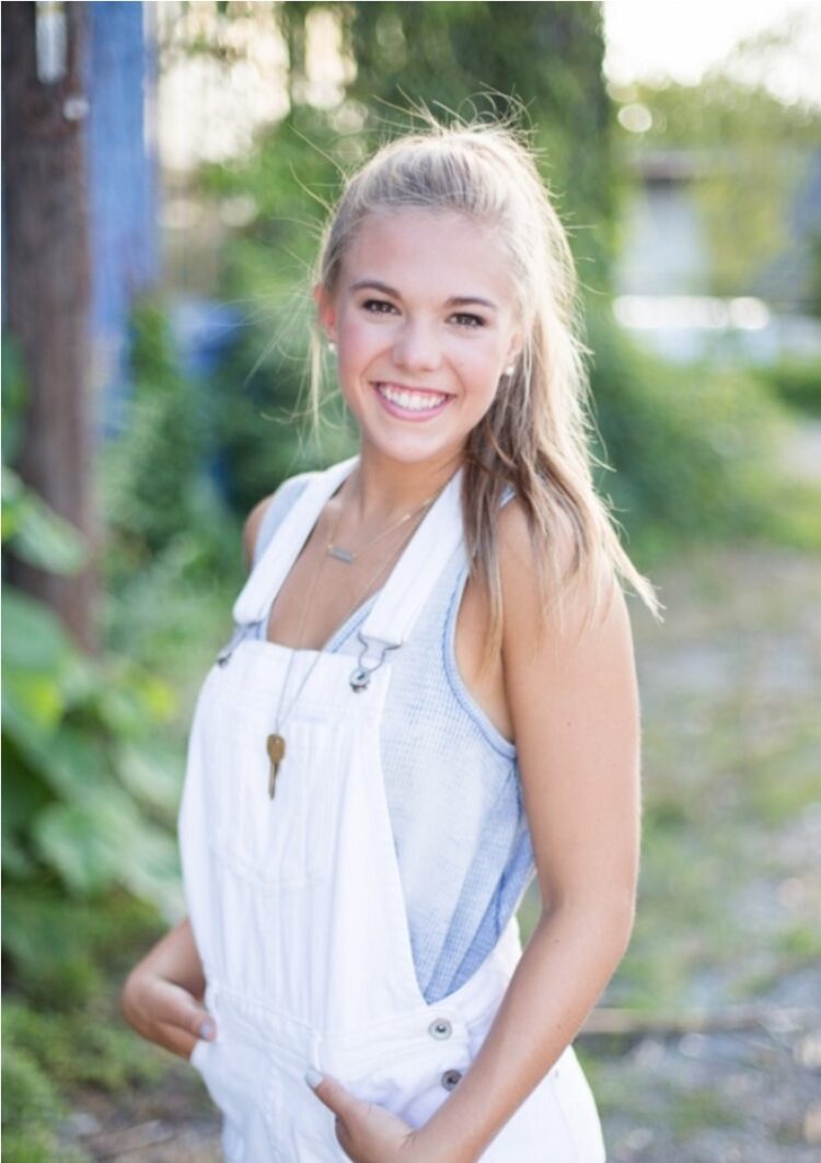 paige brendel feet 2