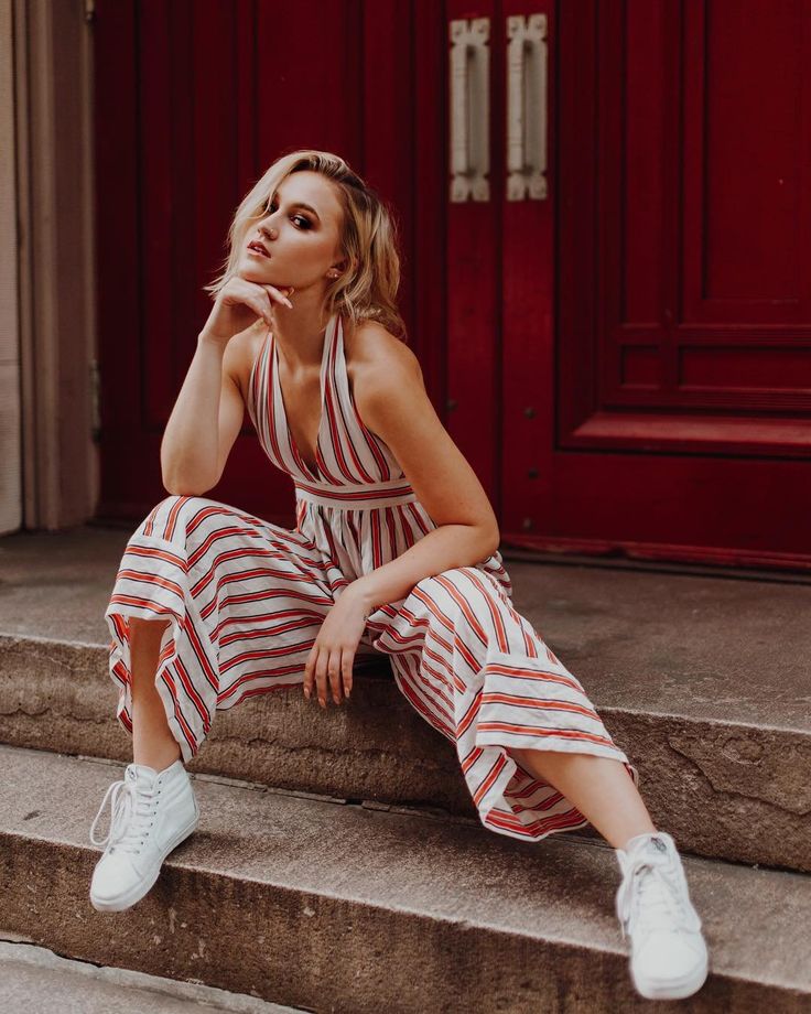 paige macdonald feet 1