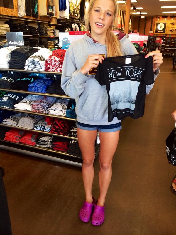 paige tapp feet 4