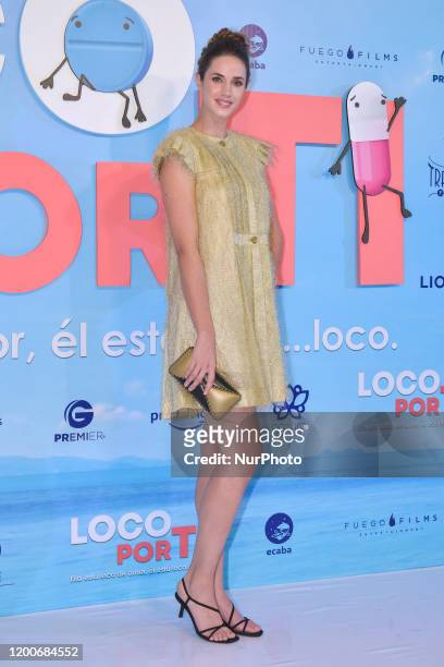 pamela almanza feet 5