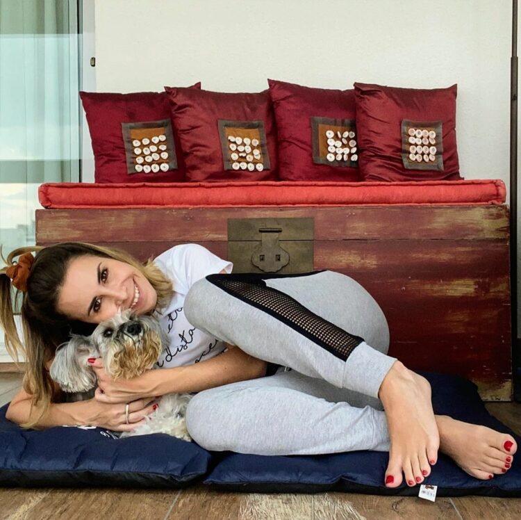 pamela domingues feet 2