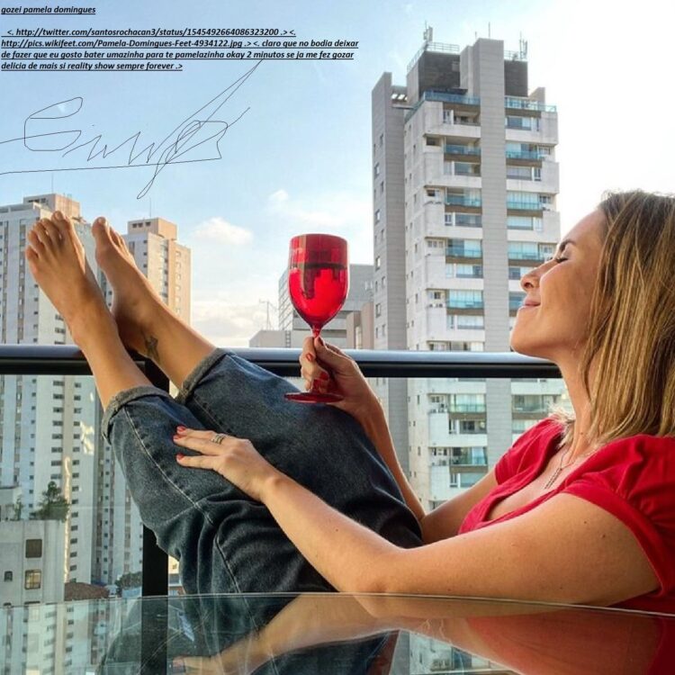 pamela domingues feet 5