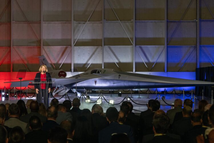 pamela melroy feet 6 scaled