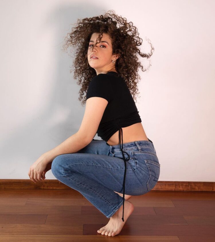 pamela moreno feet 2