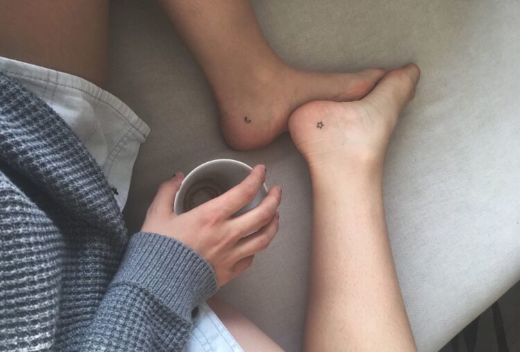 pamela moreno feet 4