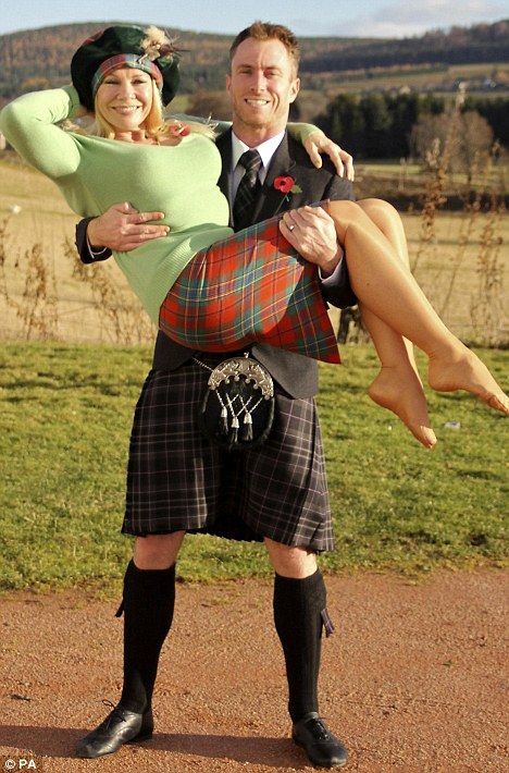 pamela stephenson feet 5