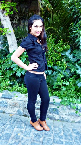 pamelita leiva feet 3