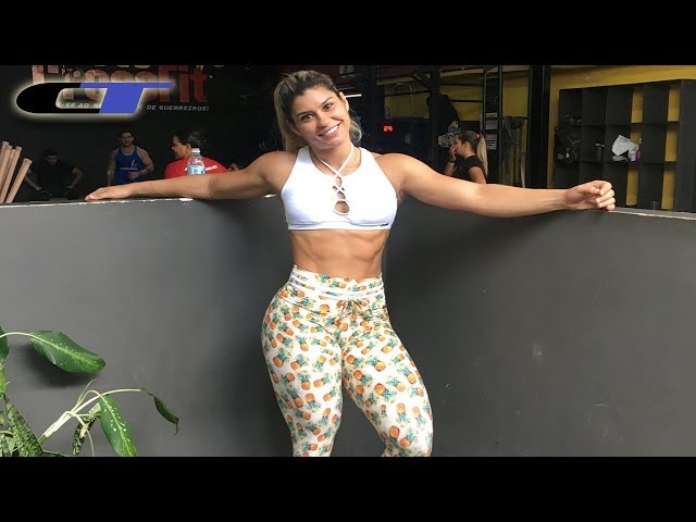 pamella gouveia feet 6