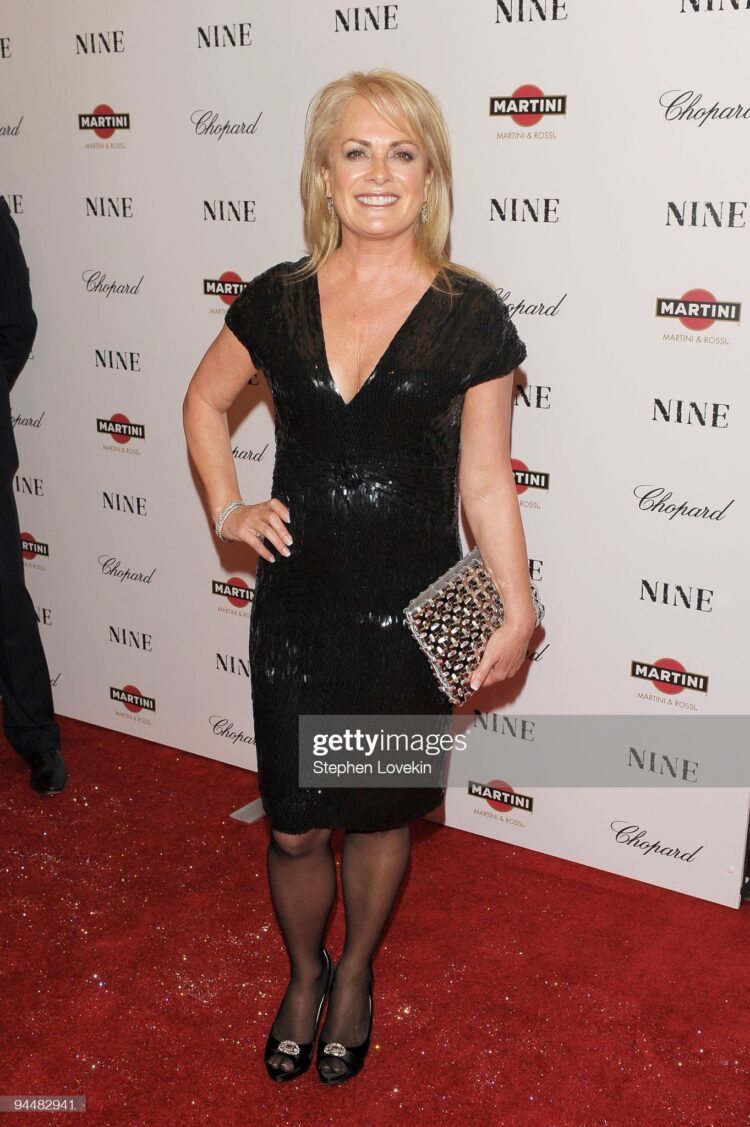 pamella roland feet 3